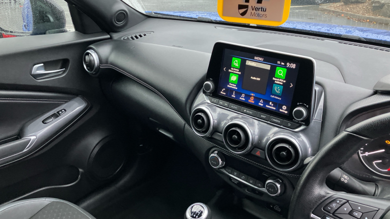 Nissan Juke 1.0 DiG-T 114 N-Connecta 5dr Petrol Hatchback